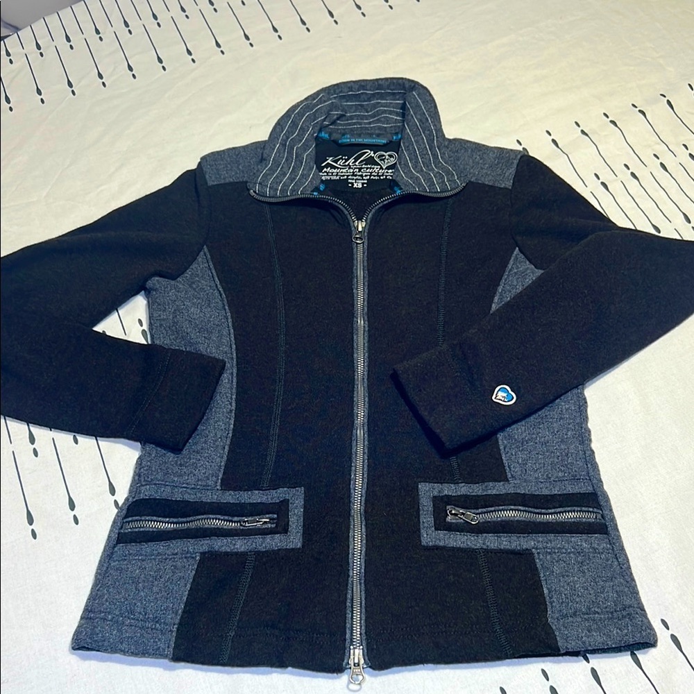 KUHL Brown and Grey Kashmira  Zip Sweater.  Mountain Culture.  Size XS